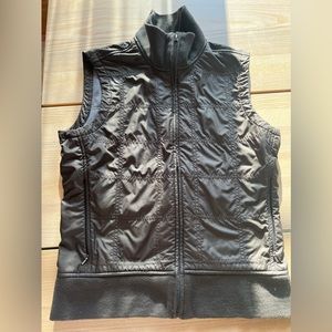 Woman’s Patagonia vest size small